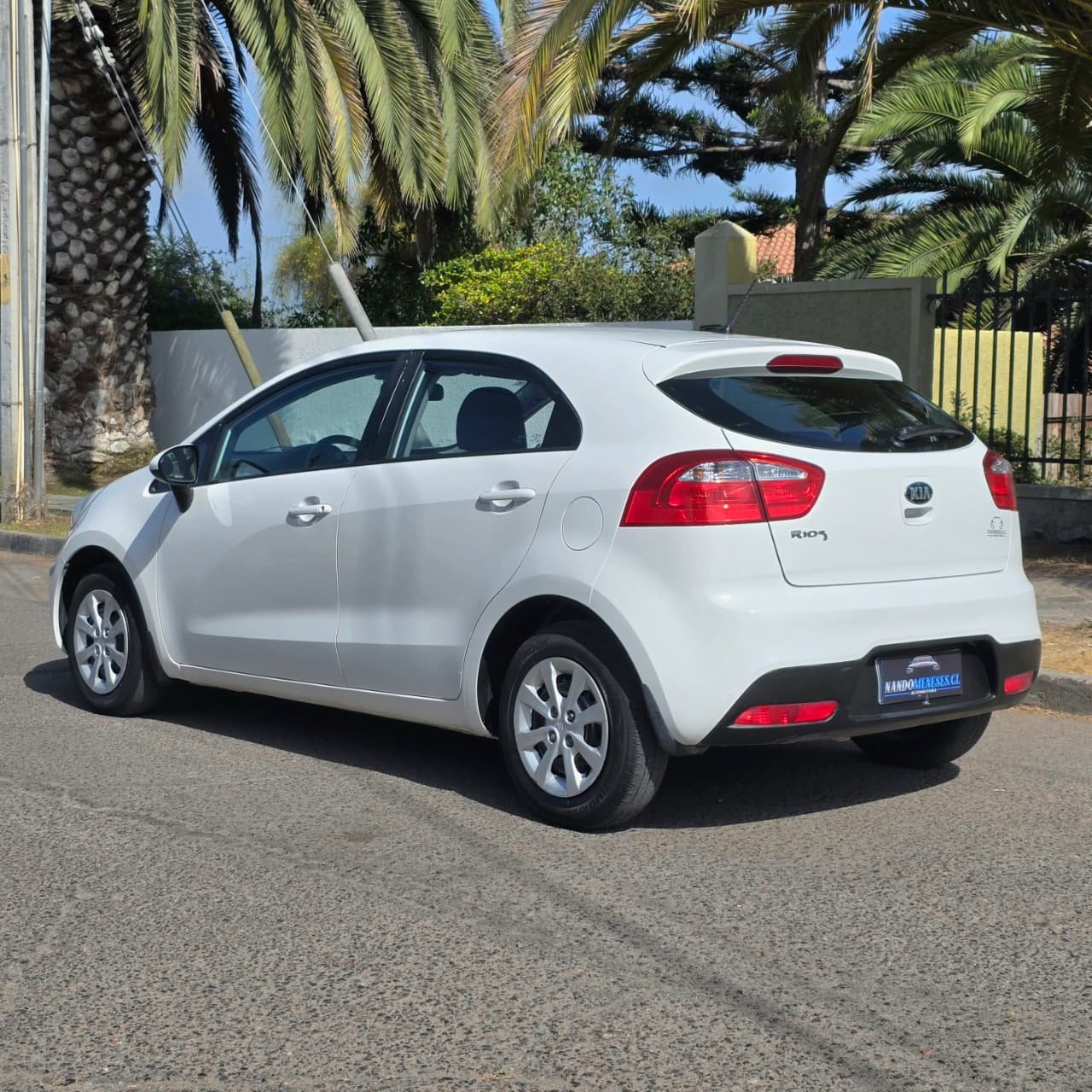 KIA RIO 5 EX foto 10