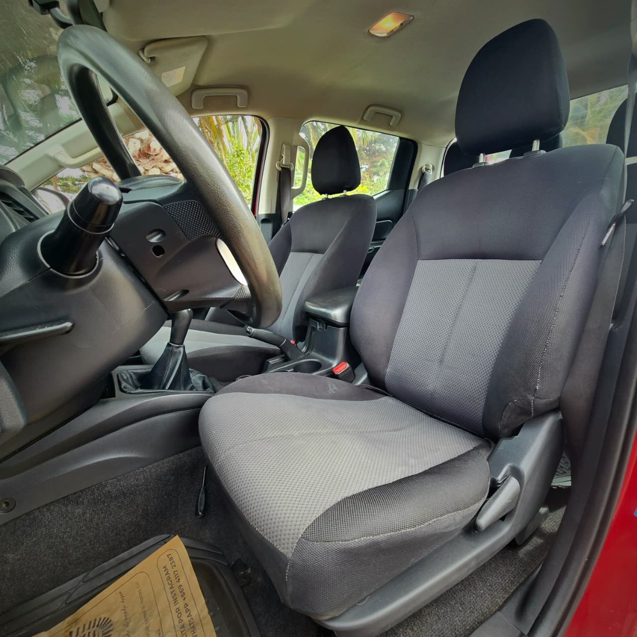 MITSUBISHI L200 foto 2