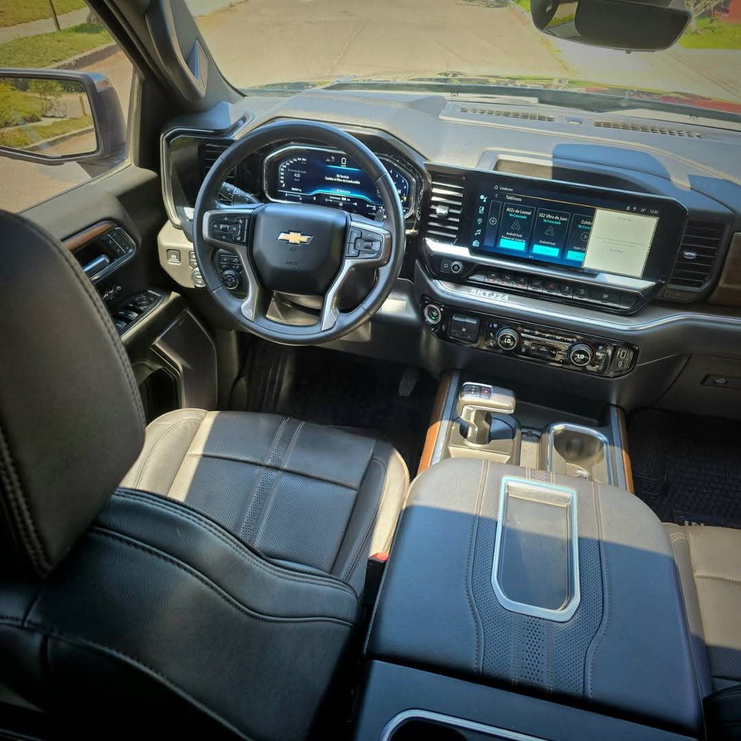 CHEVROLET SILVERADO 4X4 foto 4