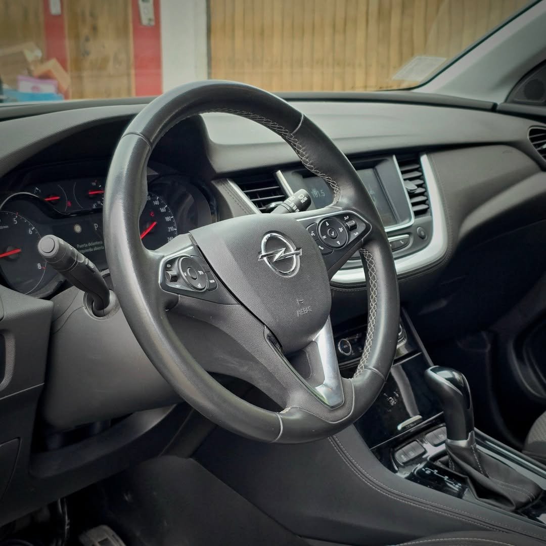 OPEL GRANDLAND foto 4