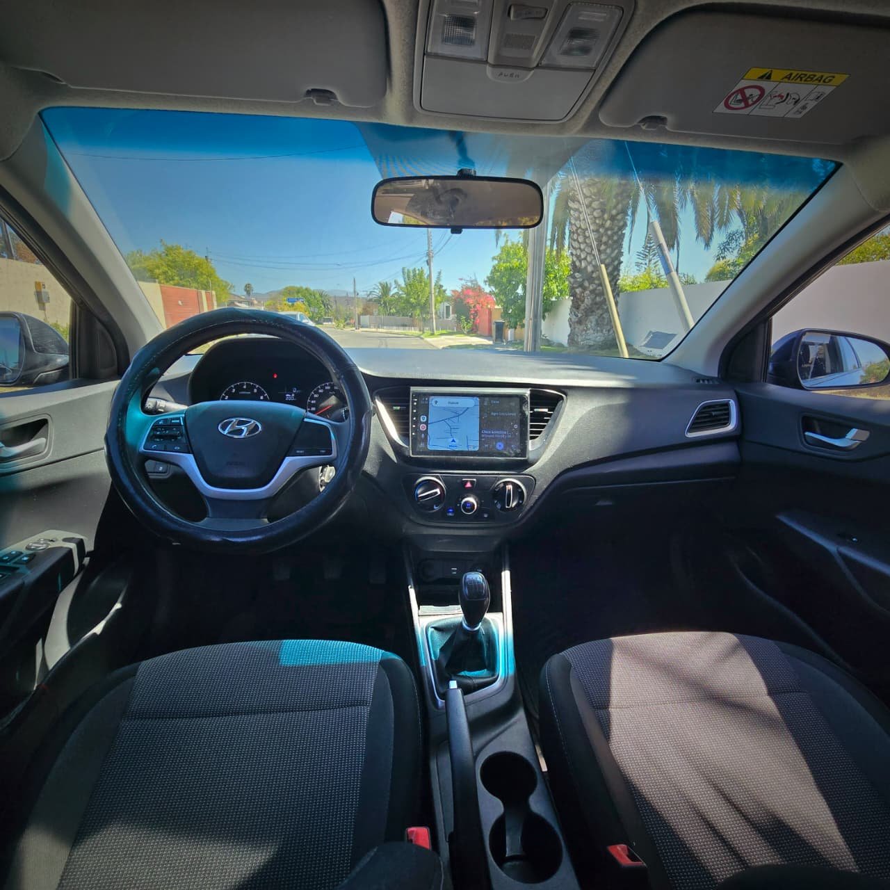 Hyundai Accent HCI foto 6