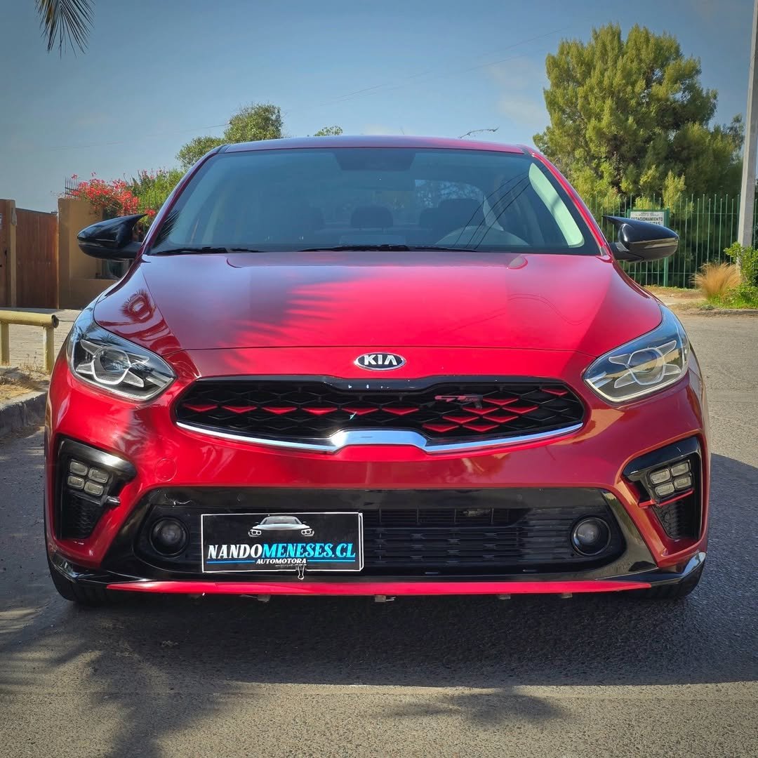 KIA CERATO foto 9