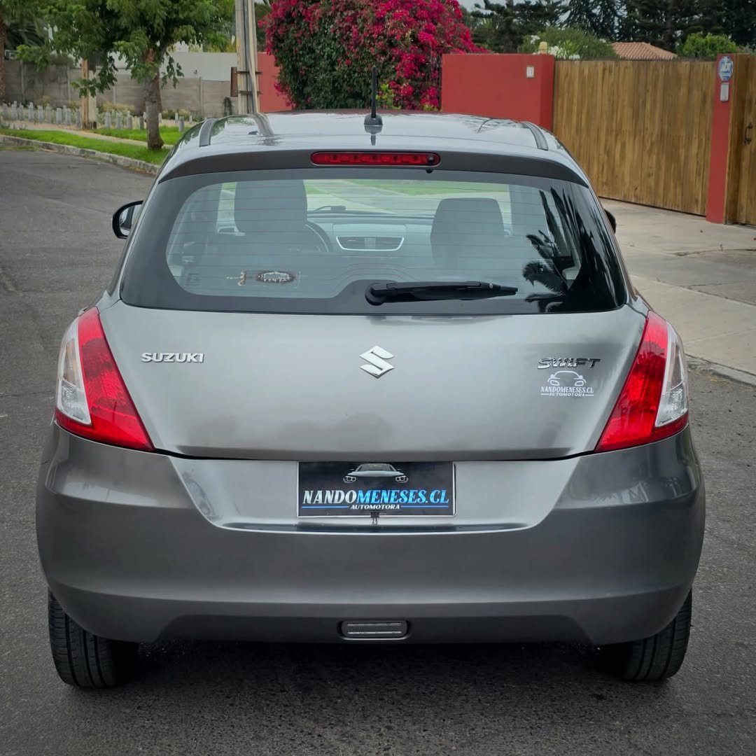 SUZUKI SWIFT GL foto 7