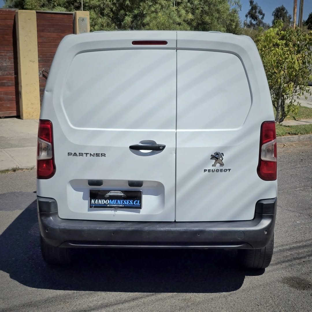 PEUGEOT PARTNER HDI foto 8