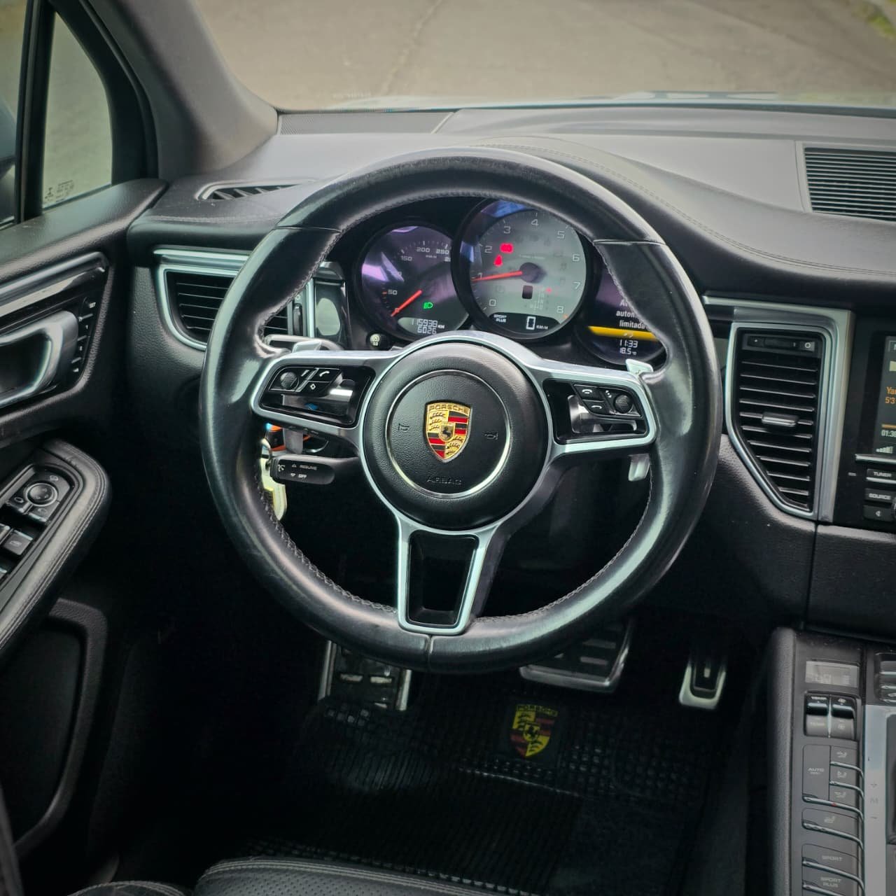 Porsche Macan s foto 8