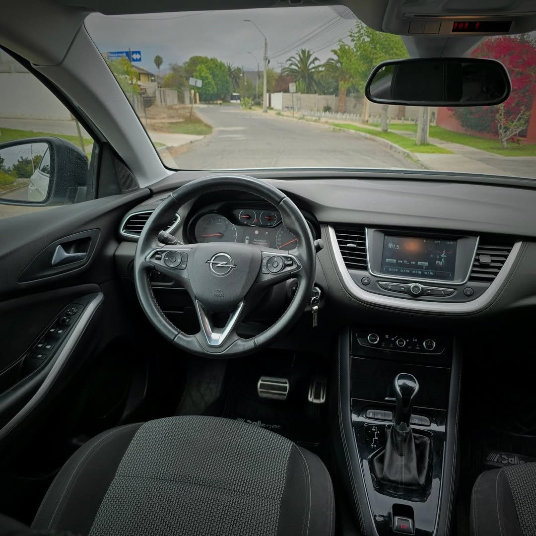 OPEL GRANDLAND foto 8