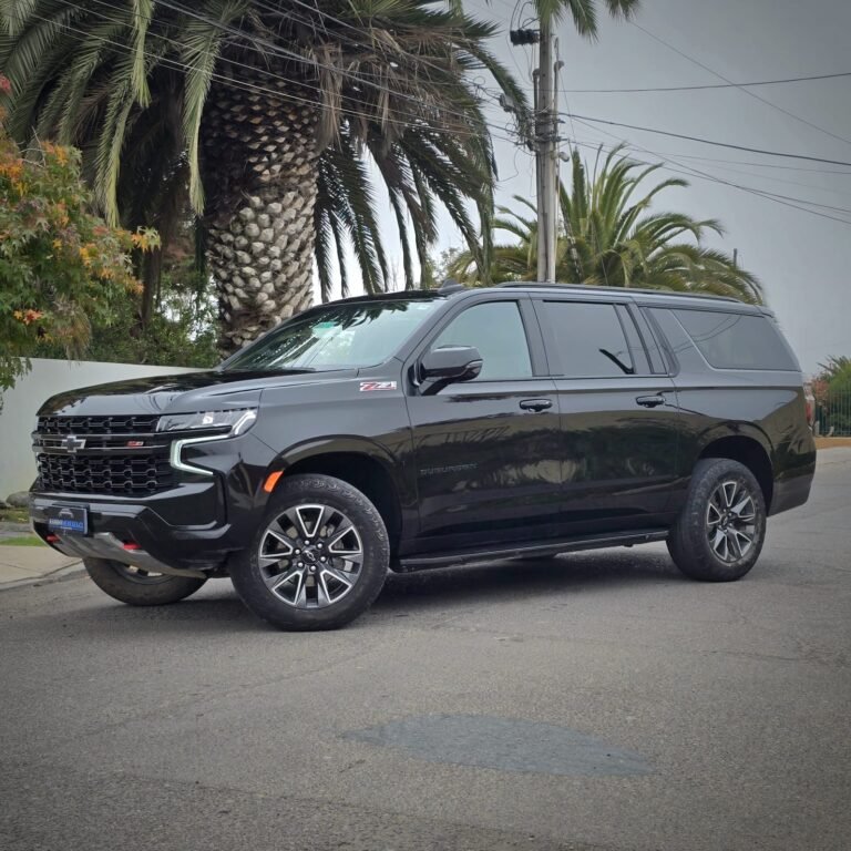 CHEVROLET SUBURBAN