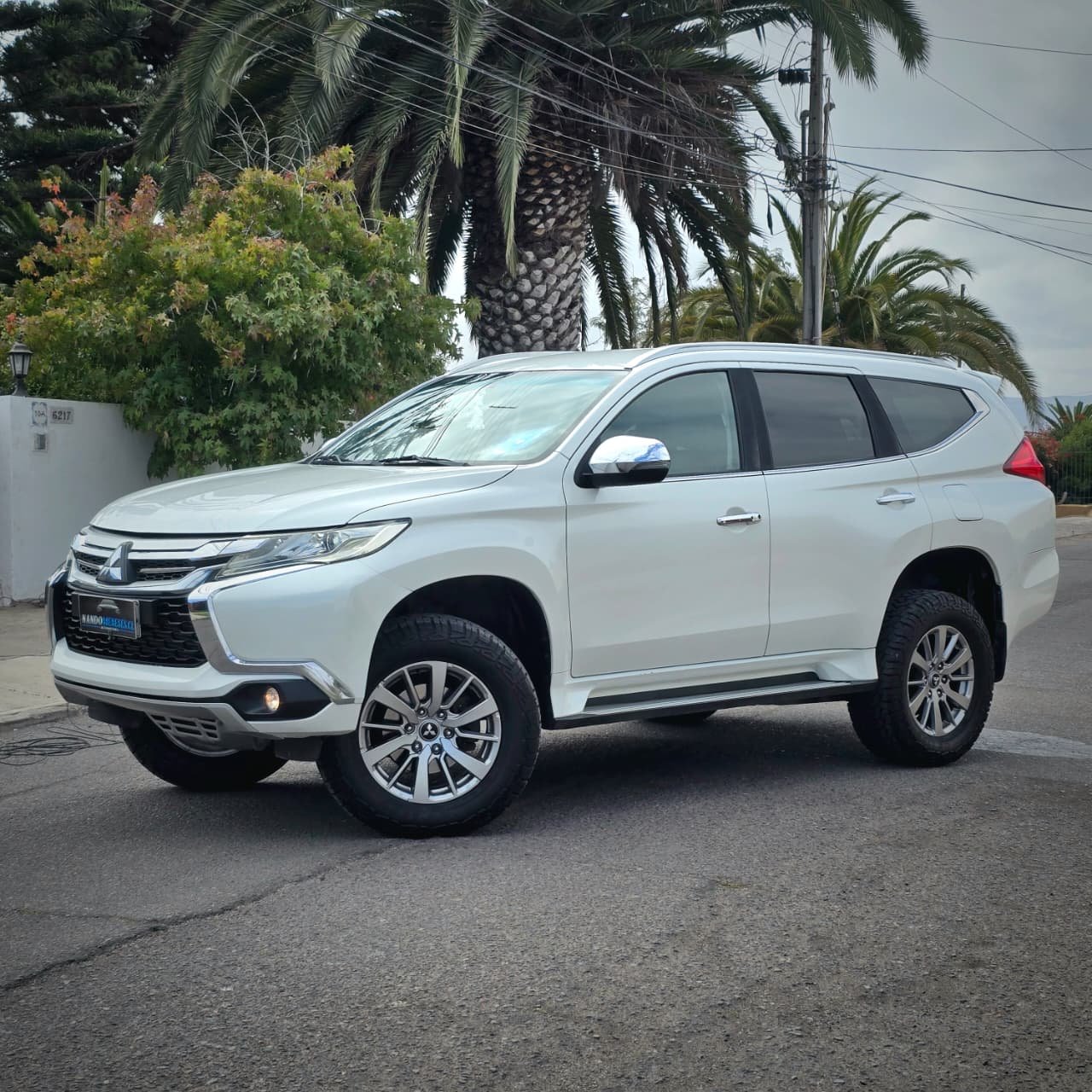 MITSUBHISHI MONTERO SPORT foto 2