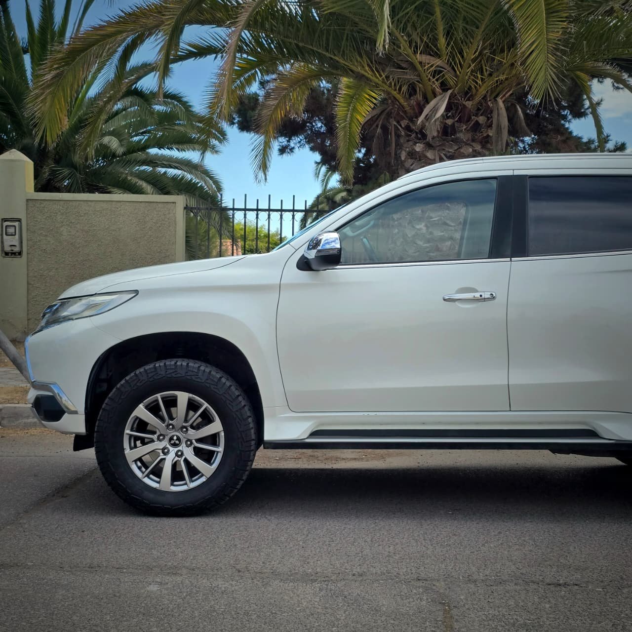 MITSUBHISHI MONTERO SPORT foto 6