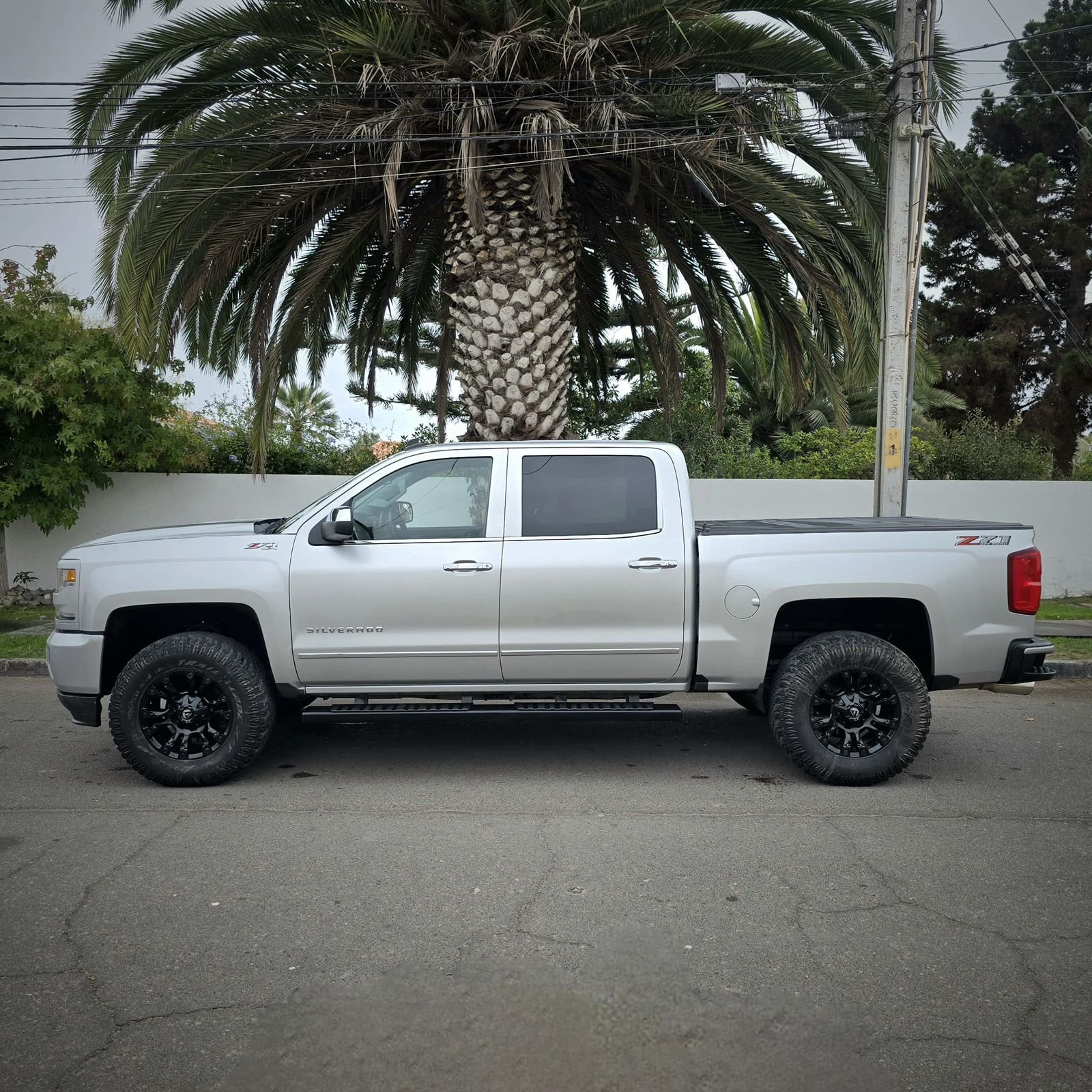 CHEVROLET SILVERADO LTZ foto 7