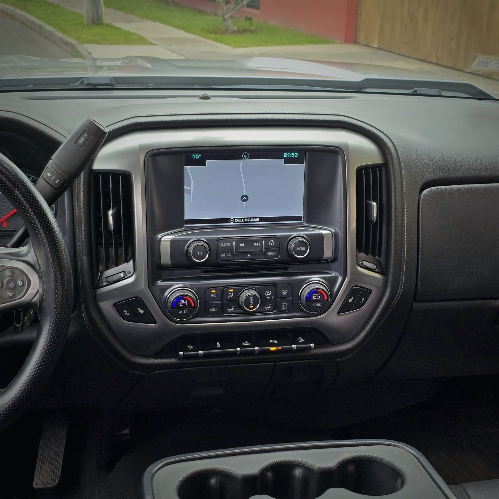 CHEVROLET SILVERADO LTZ foto 8