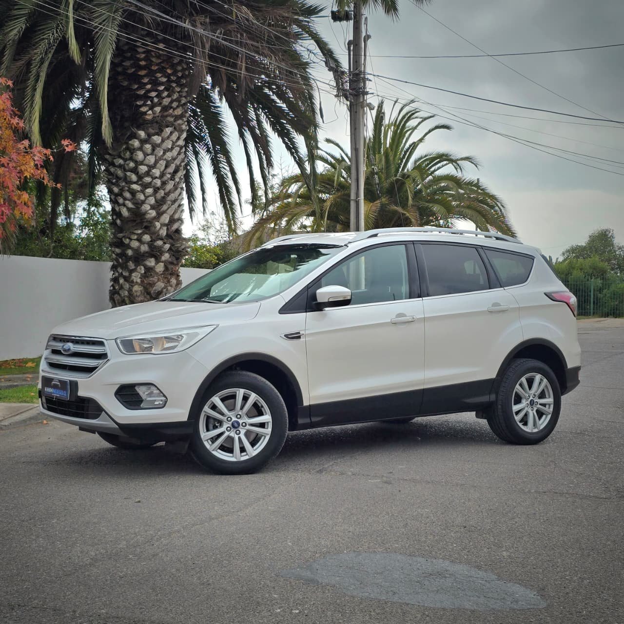 FORD ESCAPE