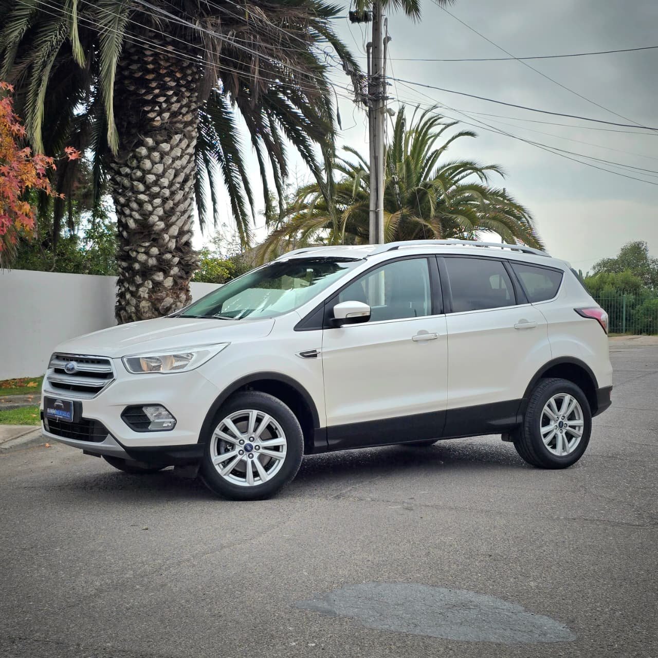FORD ESCAPE