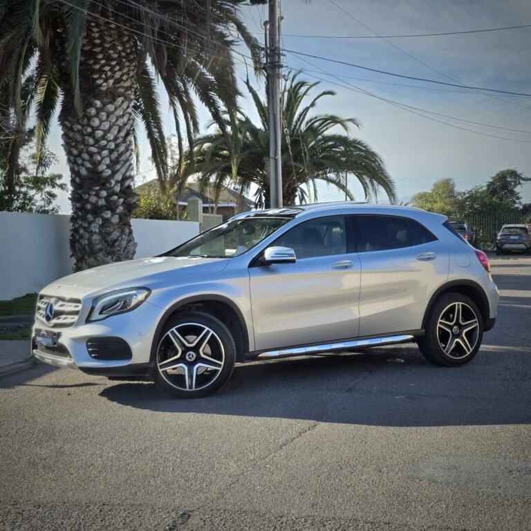 Mercedes Benz GLA 250