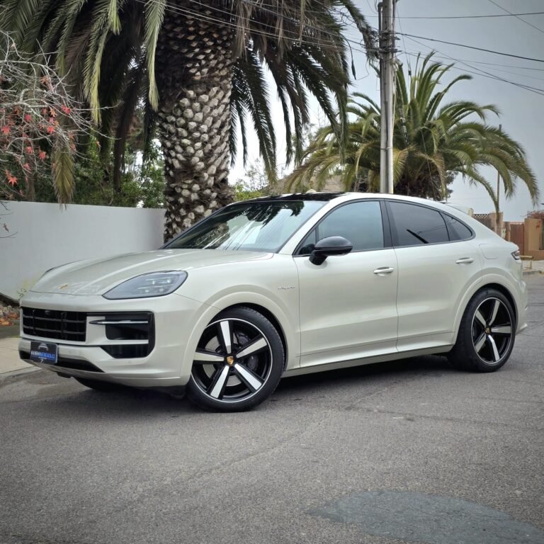 PORSCHE CAYENNE E-HYBRID COUPÉ