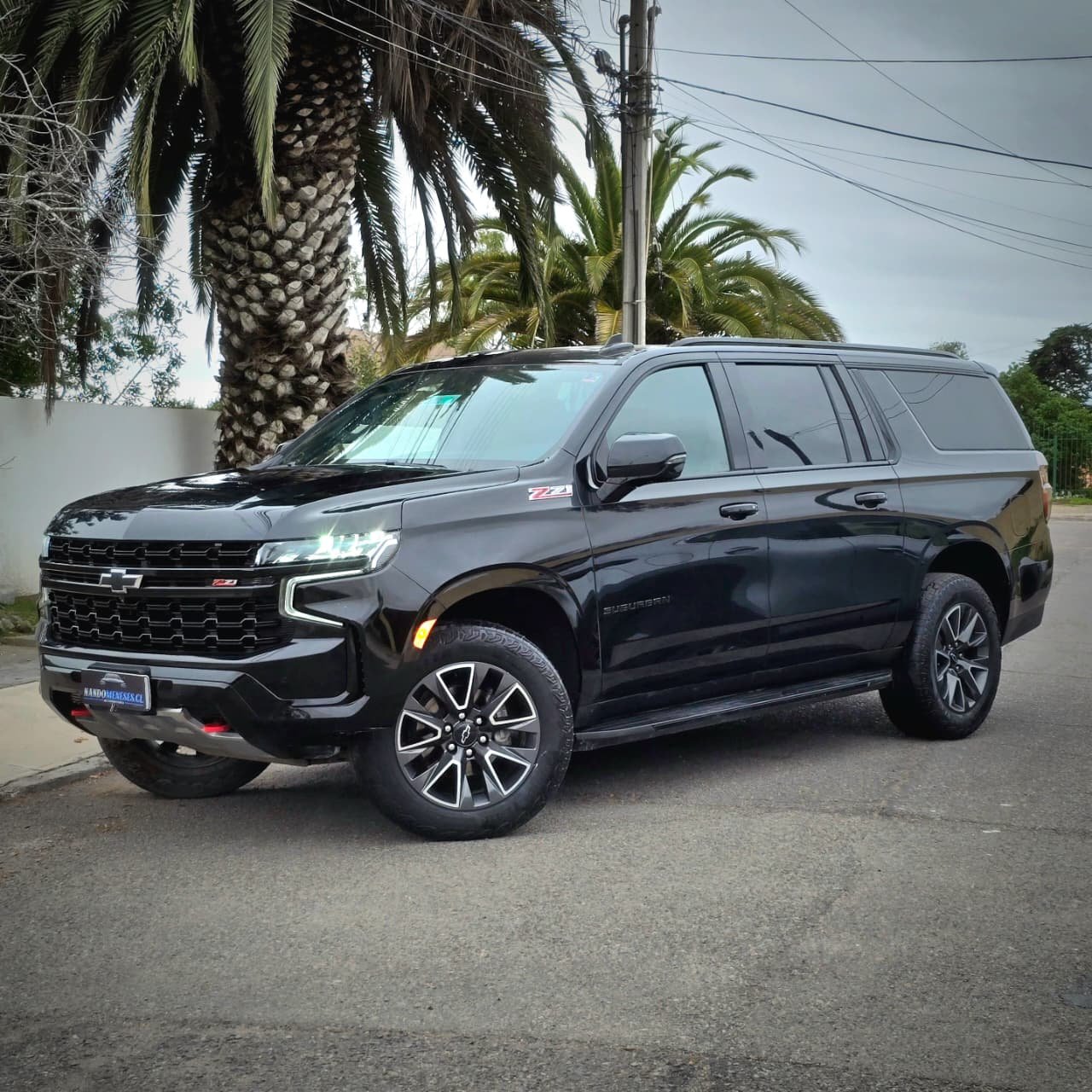 CHEVROLET SUBURBAN