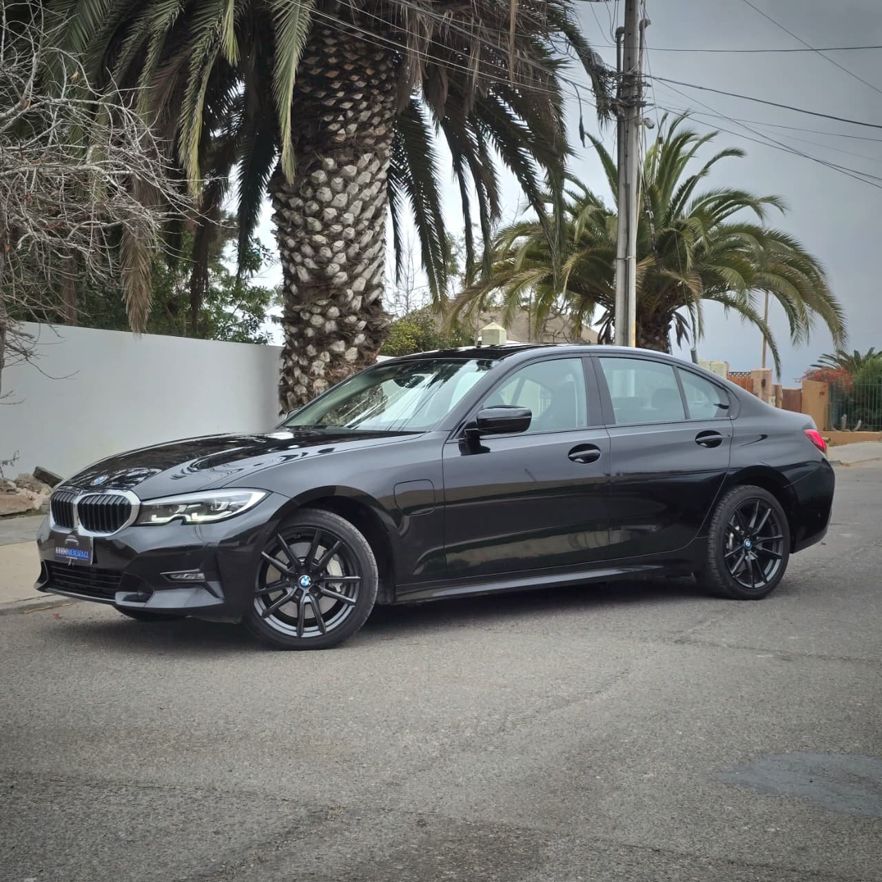 BMW 330E