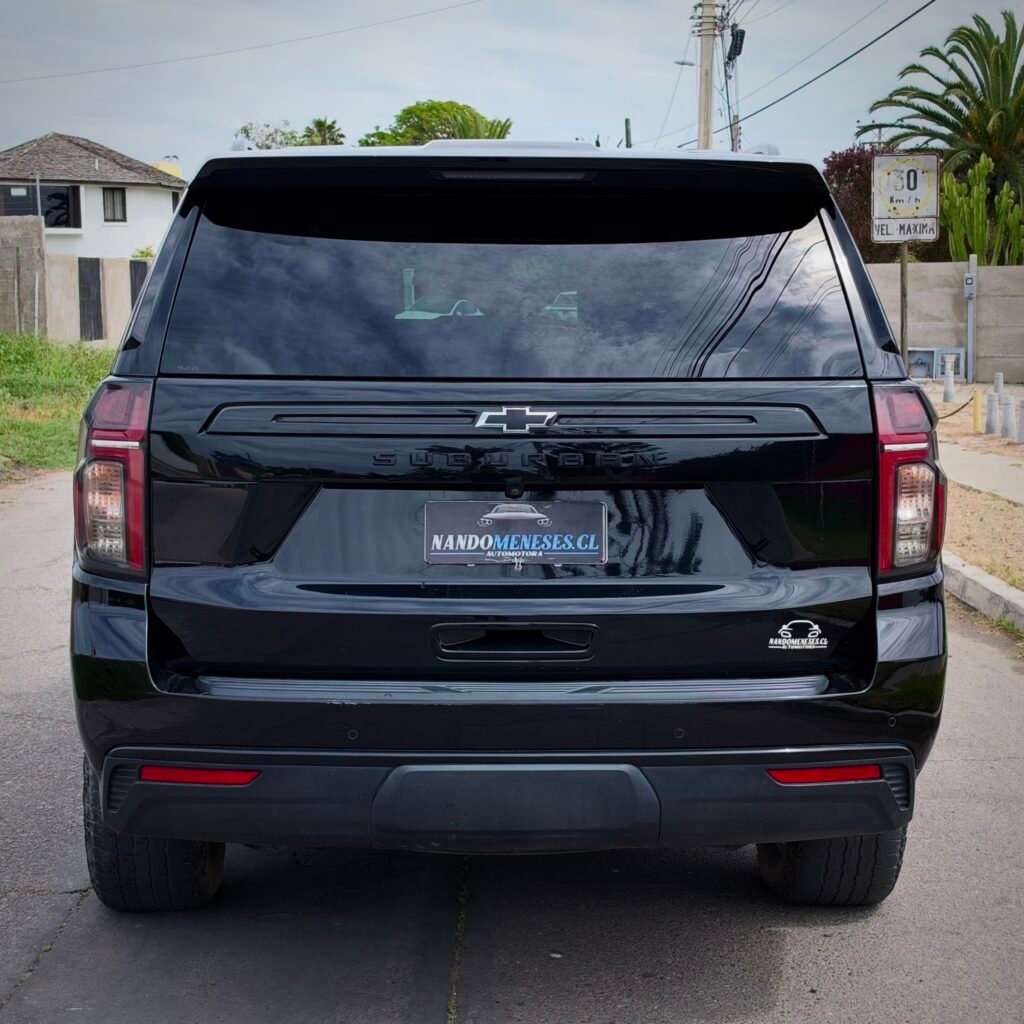 CHEVROLET SUBURBAN 2024 foto 9