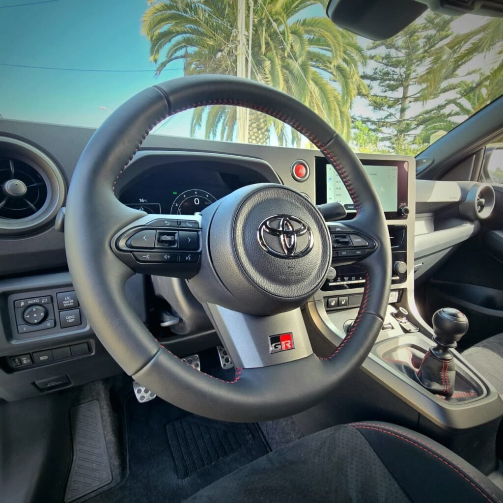 Toyota Yaris GR TURBO 2026 foto 2
