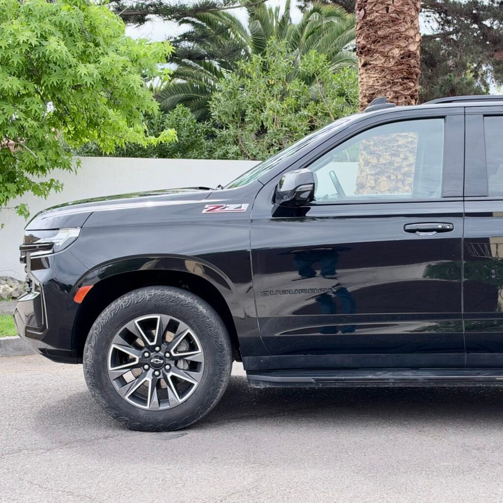 CHEVROLET SUBURBAN 2024 foto 5