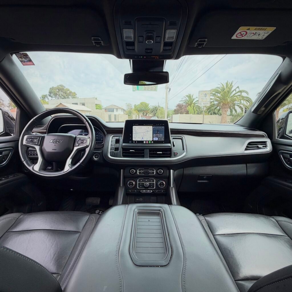 CHEVROLET SUBURBAN 2024 foto 6
