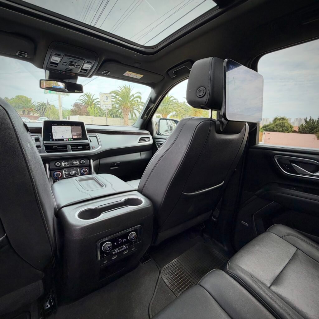 CHEVROLET SUBURBAN 2024 foto 7