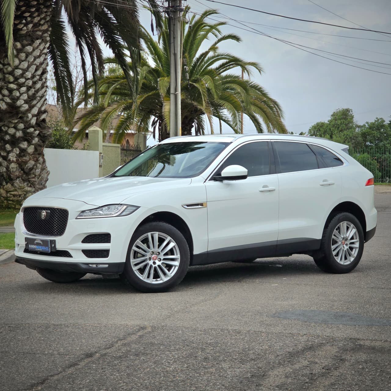 JAGUAR F-PACE