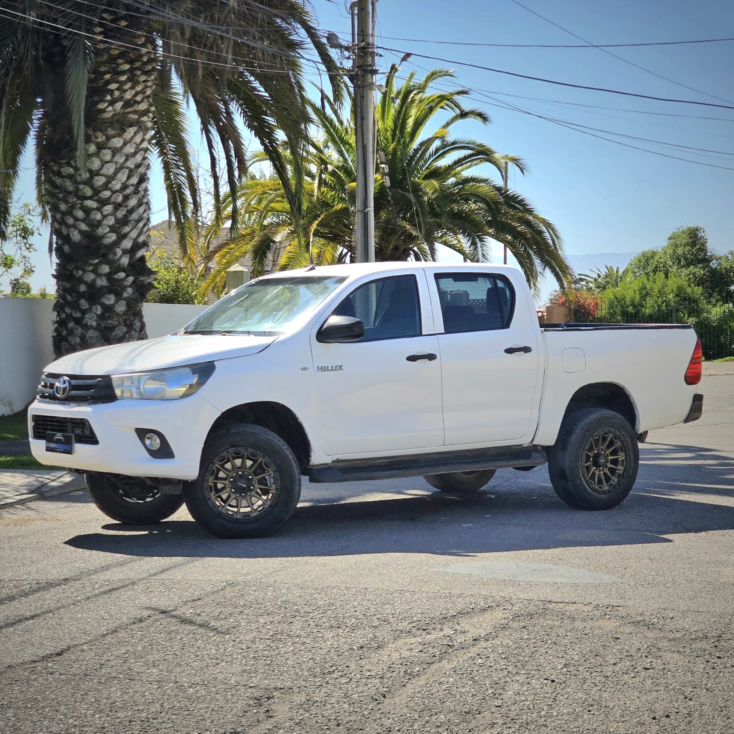 TOYOTA HILUX 4X4