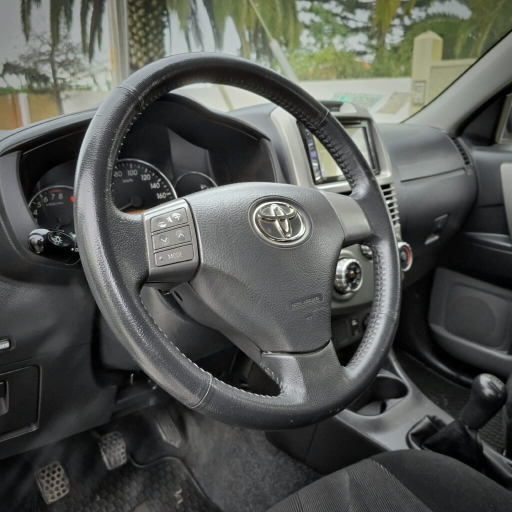 TOYOTA RUSH 2017 foto 2