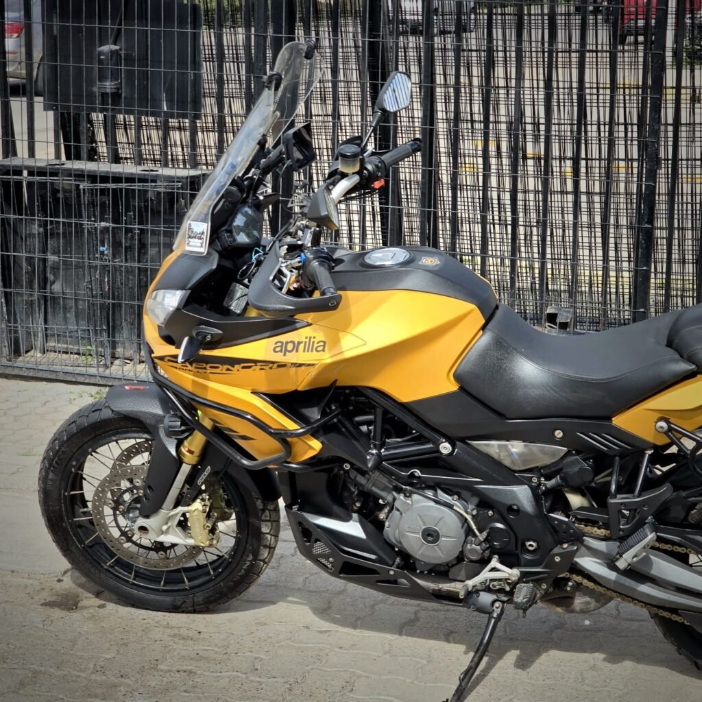 APRILIA CAPONORD 1200 2015 foto 4