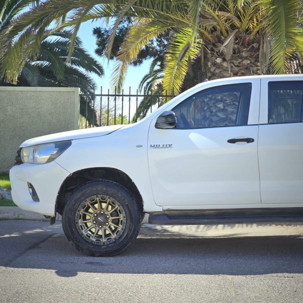 Toyota Hilux 4x4 2018 foto 4