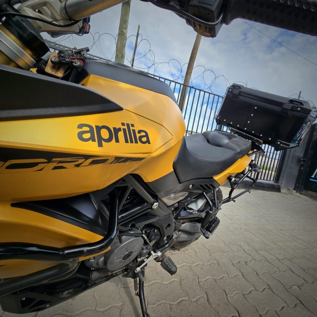 APRILIA CAPONORD 1200 2015 foto 8