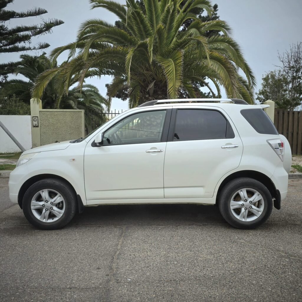 TOYOTA RUSH 2017 foto 8
