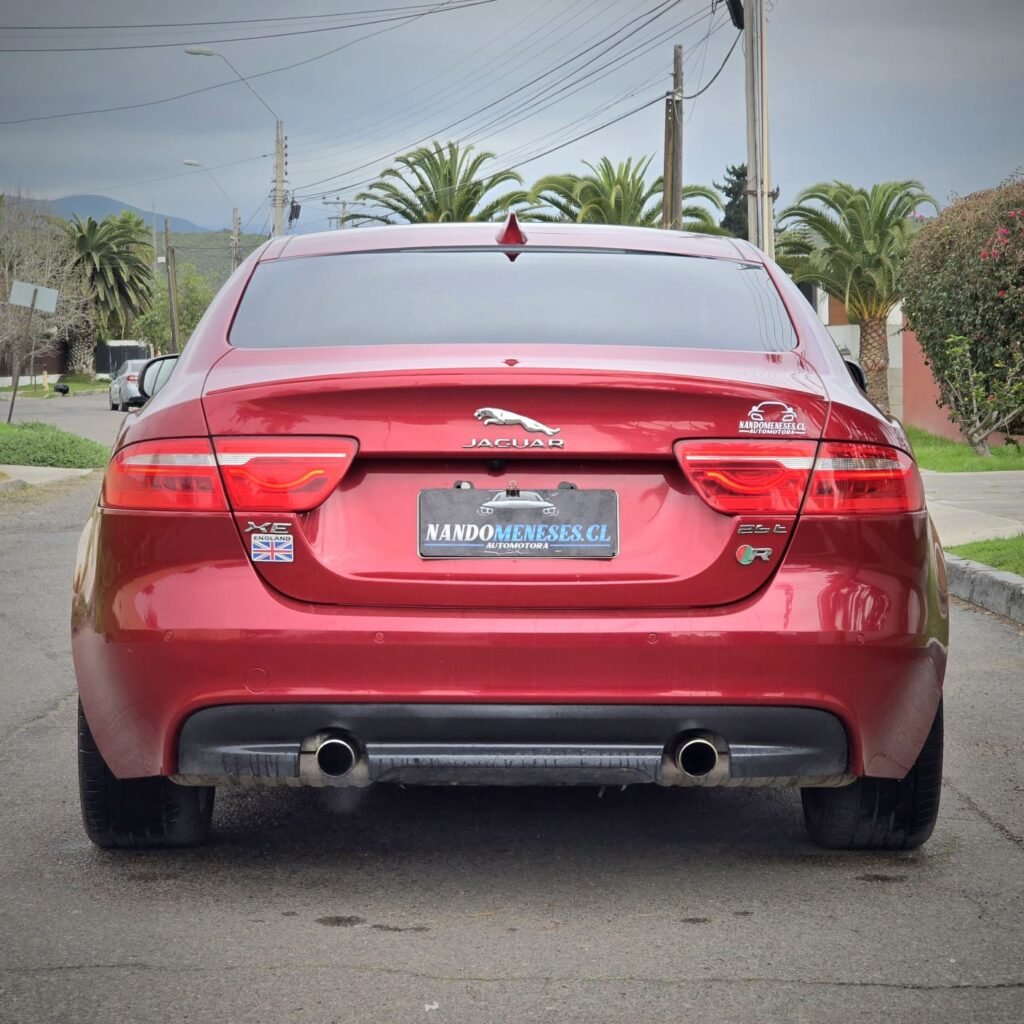 JAGUAR XE 2017 foto 10