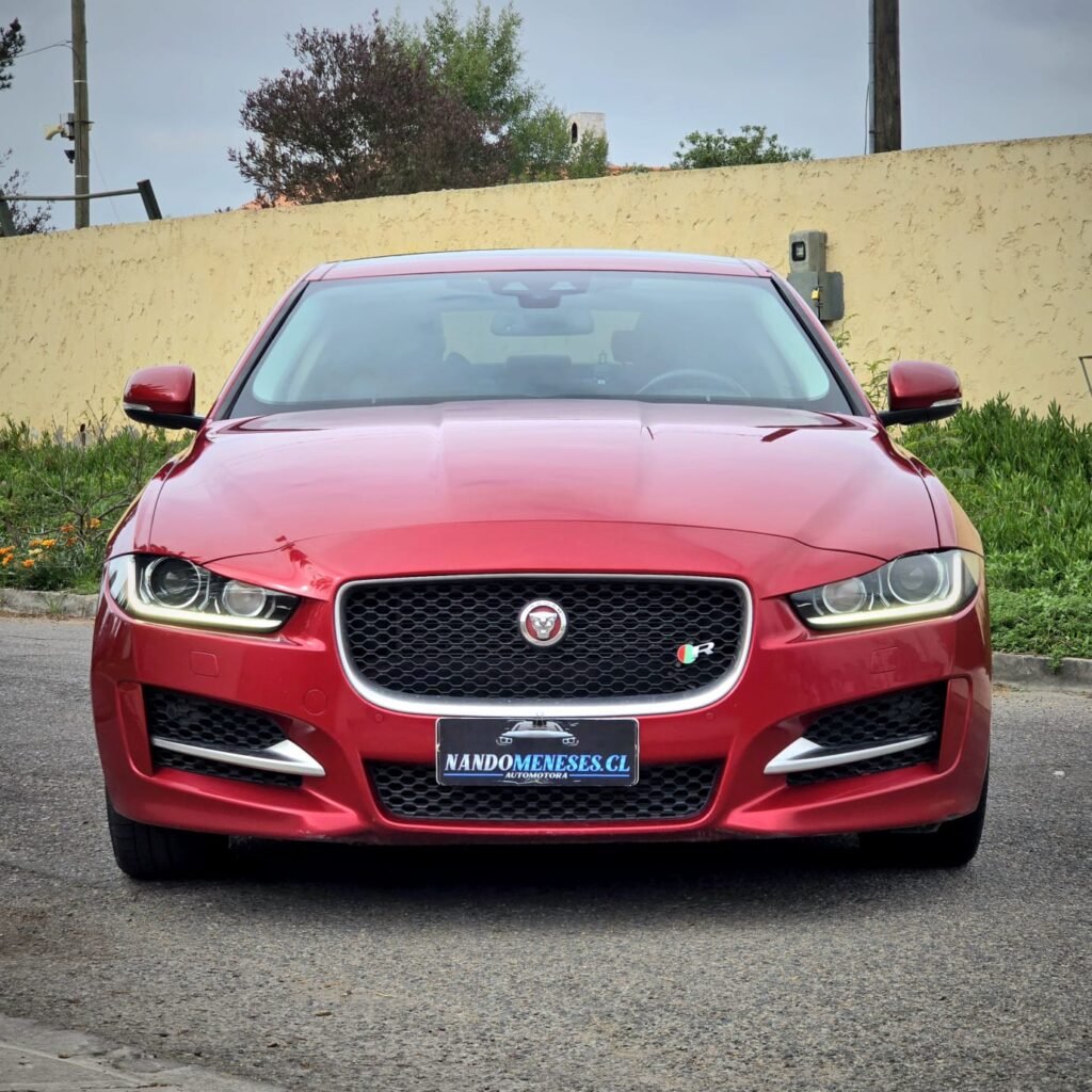 JAGUAR XE 2017 foto 3
