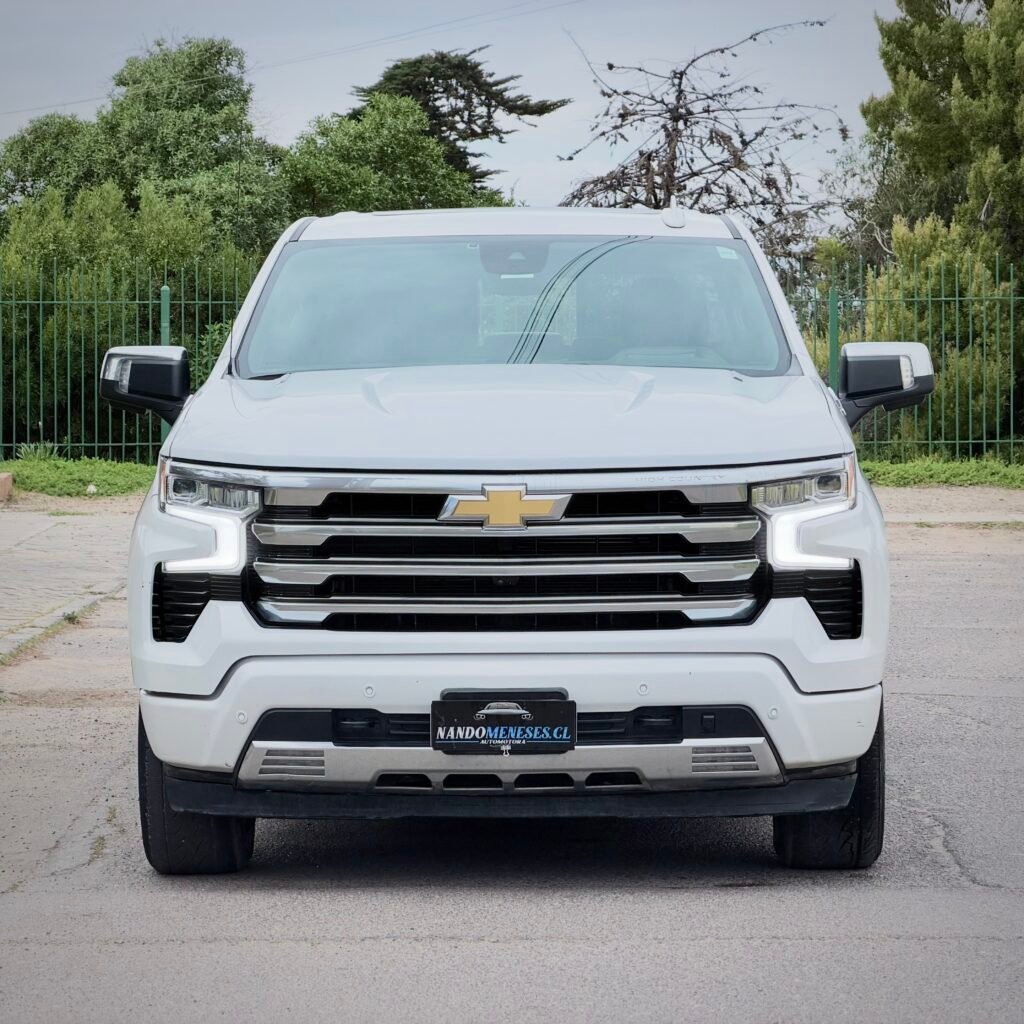Chevrolet Silverado HIGH COUNTRY 2023 foto 2