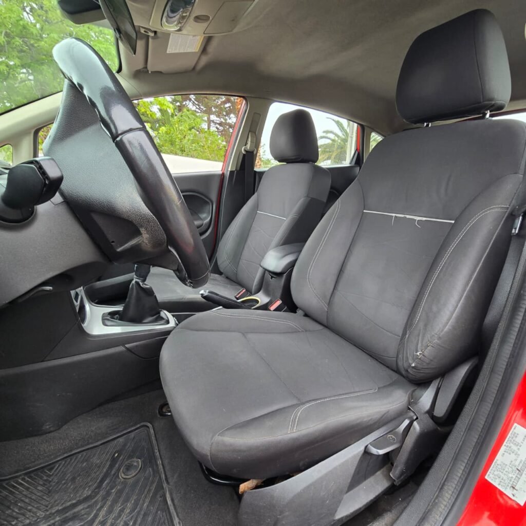 Ford Fiesta 2014 foto 4