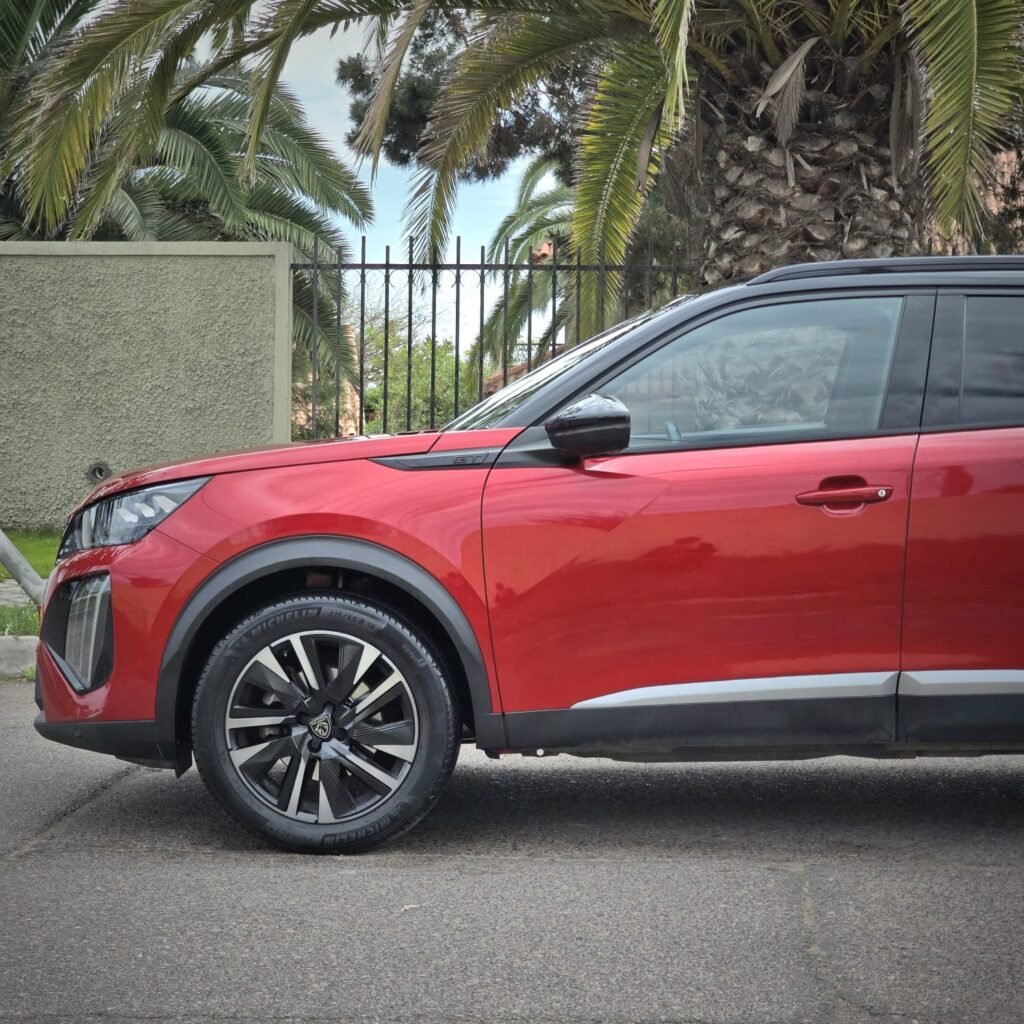 Peugeot 2008 GT 2024 foto 5