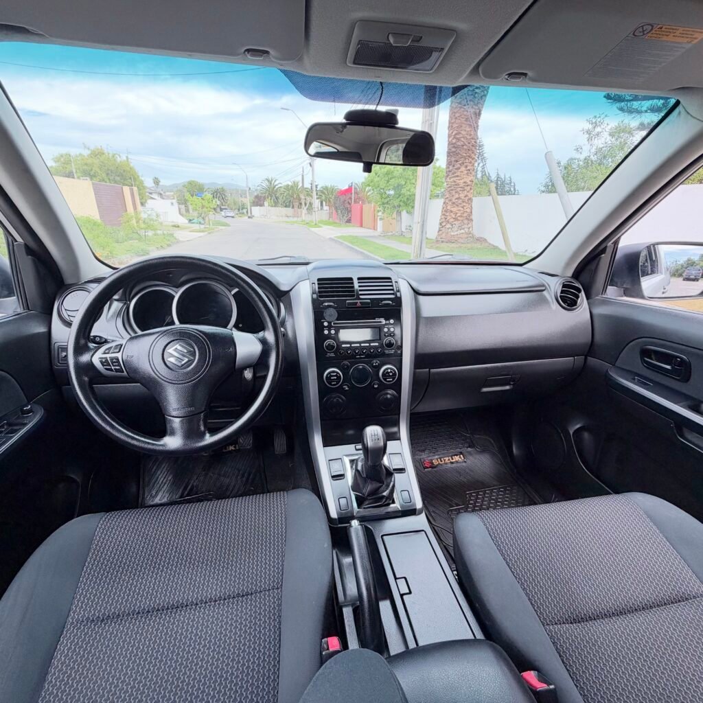 Suzuki Grand Vitara 2015 foto 6