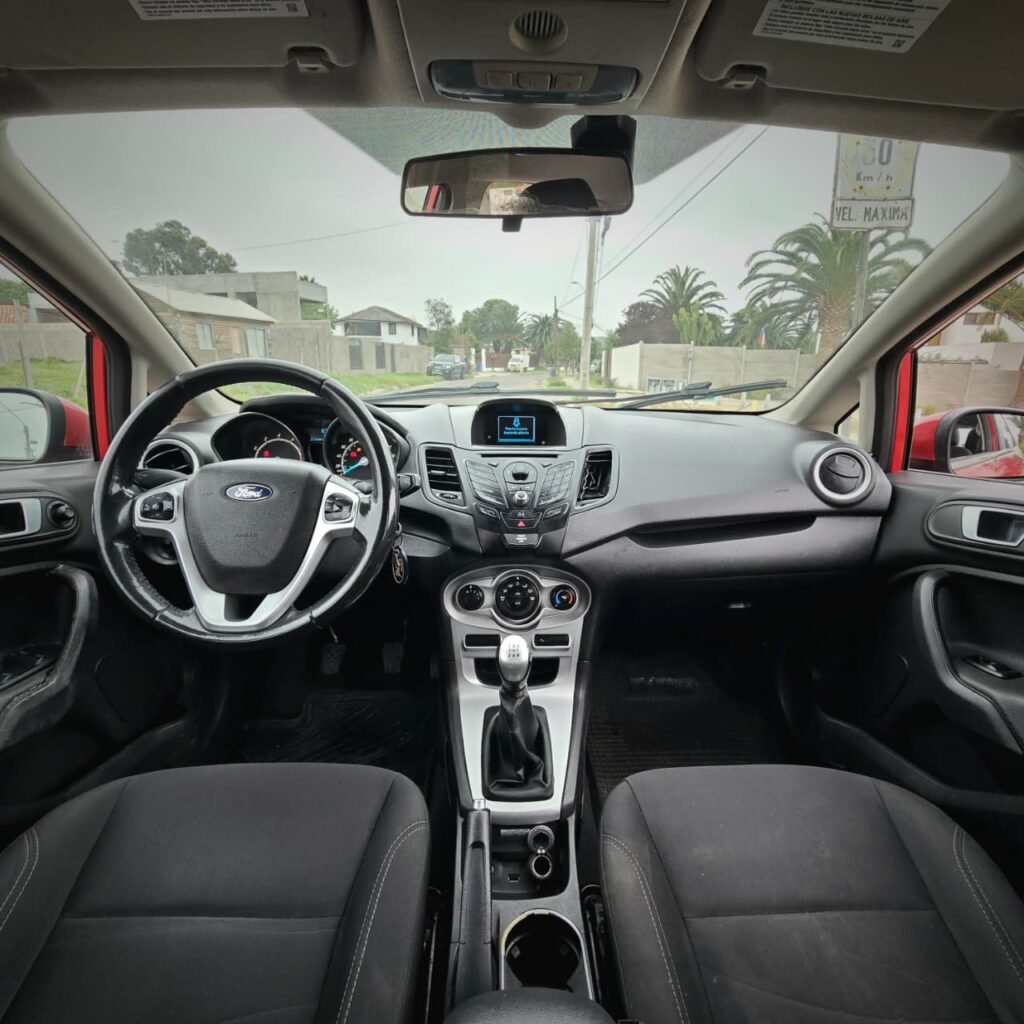 Ford Fiesta 2014 foto 6
