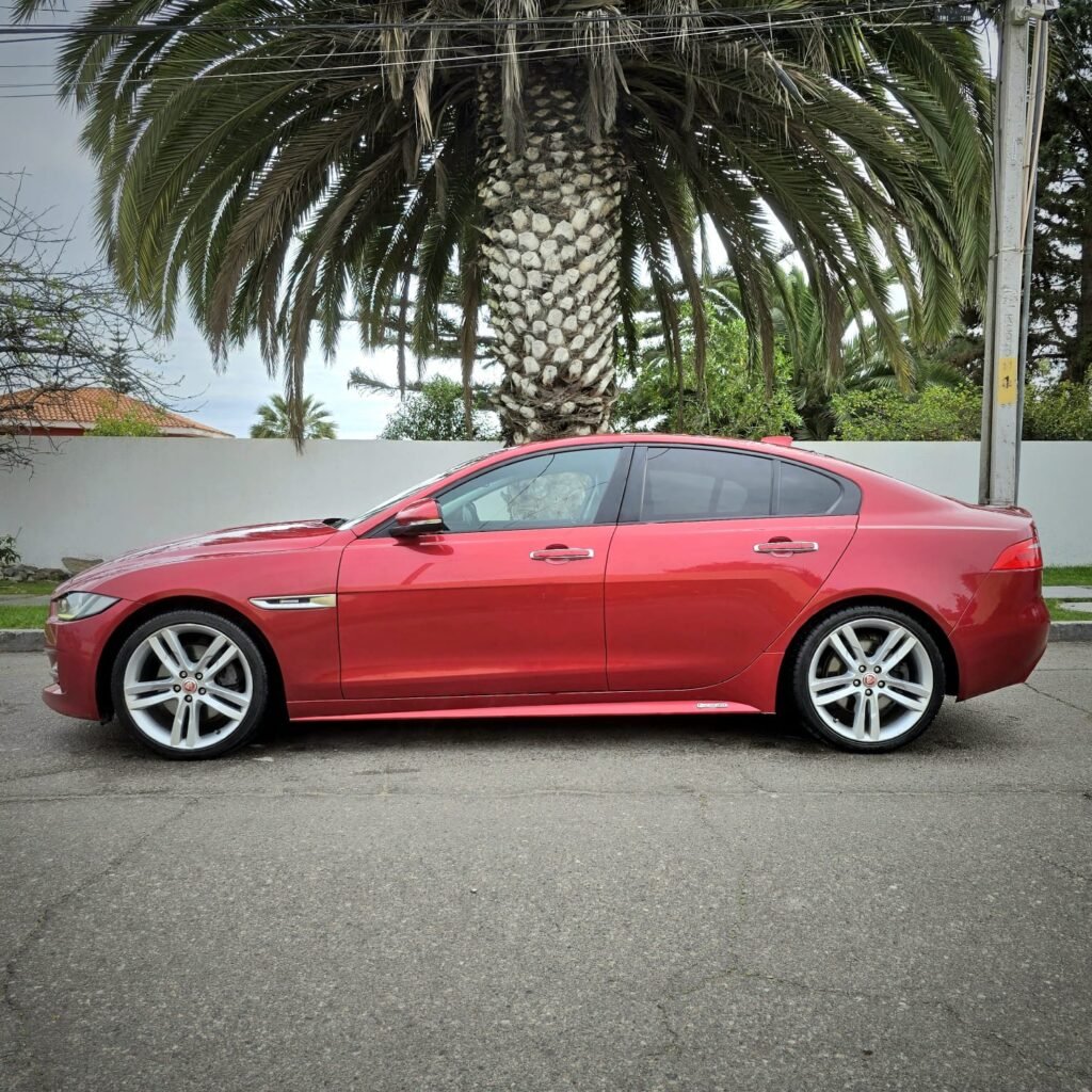JAGUAR XE 2017 foto 7