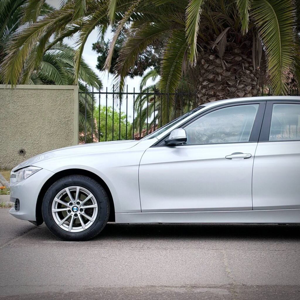 BMW 320i 2015 foto 5