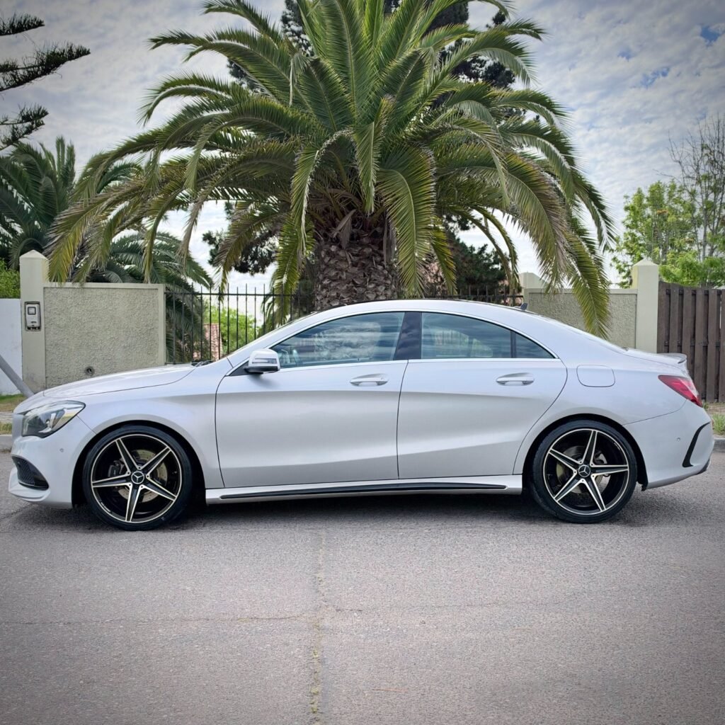 MERCEDES BENZ CLA 220D 2017 foto 8